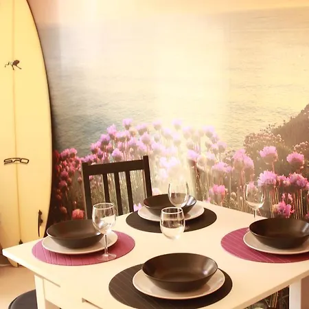 Nesha Sea Flowers 公寓
